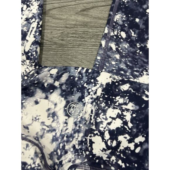 TYC “ Till You Collapse” Leggings Tie-Dye Scrunch Butt Style Size Medium - Picture 2 of 4